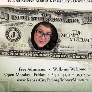 Meet your Posher, Jenna